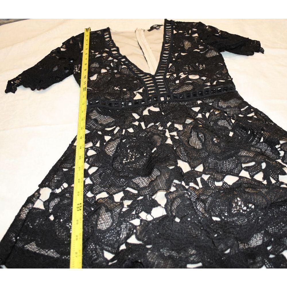 Misguided Black Lace Romper  - Picture 6 of 11
